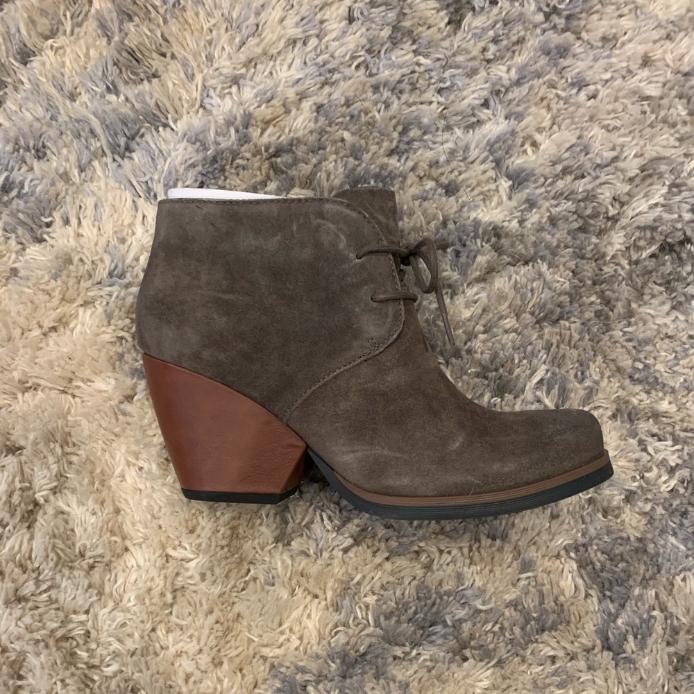 Lace up bootie